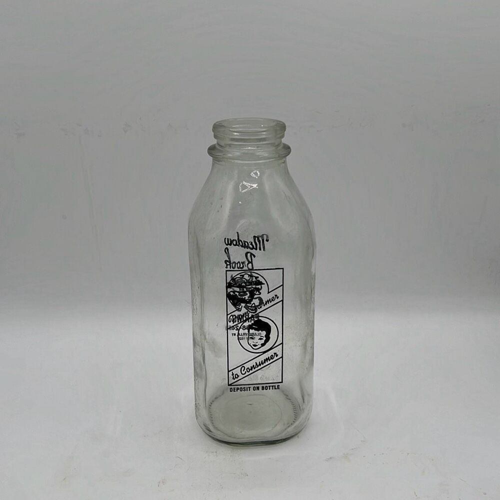 Meadow Brook Home's Farms Quart Glass Milk Clarksville New York Bottle Clear